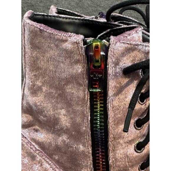Lavender Crushed Velvet Dolls Kill Boots - Women's Size 10 - Picture 8 of 9